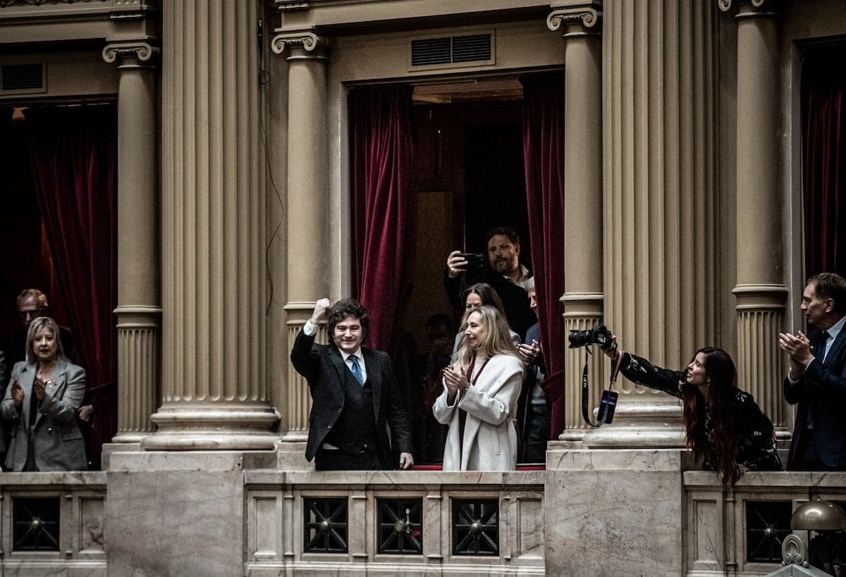 El discurso de Milei contra “la casta” choca con los escándalos de corrupción de su Gobierno | EL PAÍS Argentina