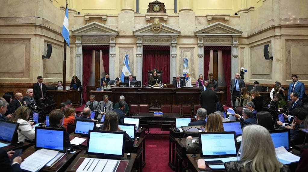 Mientras crecen los cuestionamientos a Manuel Adorni, el oficialismo busca sostener su agenda en el Congreso | TN